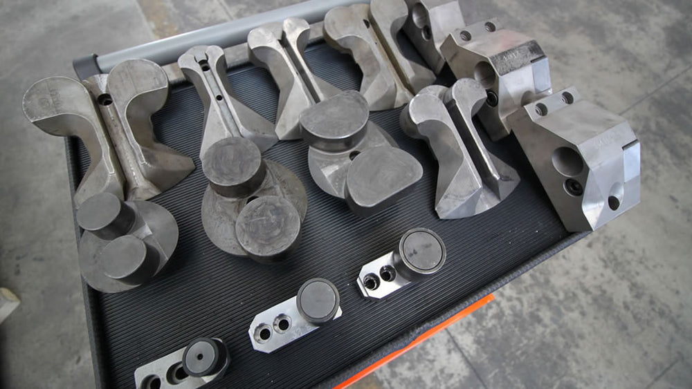 Schnell Opera 14 taivutusautoaatiokone Bau-Met Oy